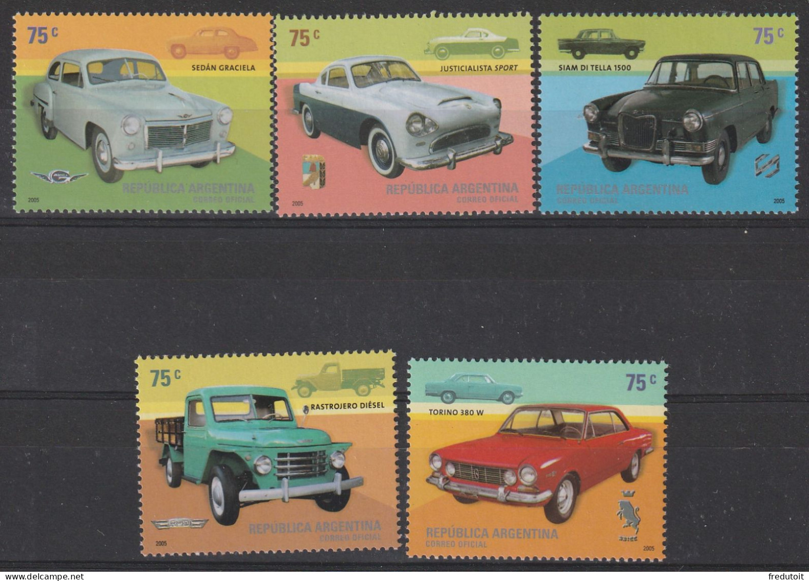 ARGENTINE - N°2513/7 ** (2005) Automobiles - Unused Stamps