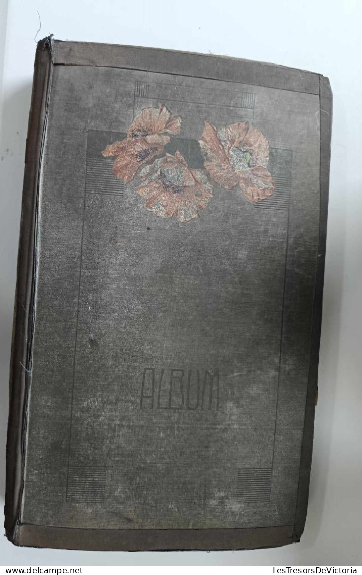 Album Pour Cartes Postales - Couverture Tissus Décor Fleurs - Dim:41/27/5cm - Alben, Binder & Blätter