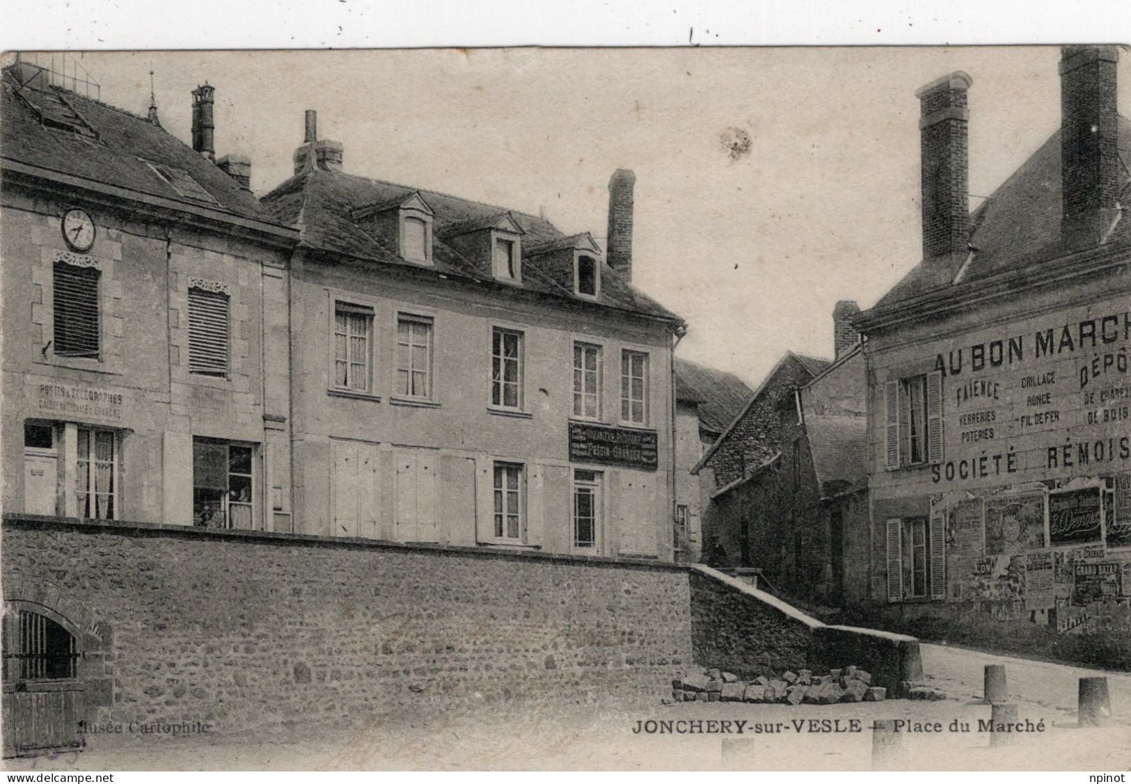 C P A  - 51 -   JONCHERY SUR VESLE -  Place Du Marché - Jonchery-sur-Vesle