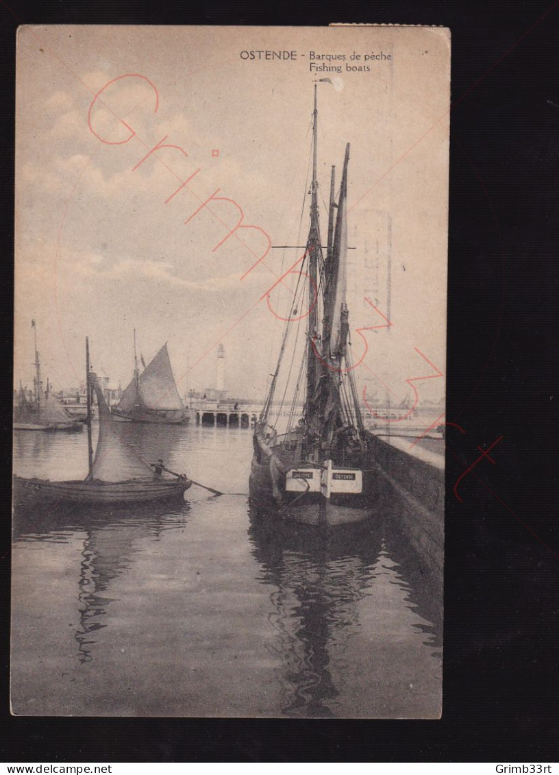 Ostende - Barques De Pêche - Postkaart - Oostende