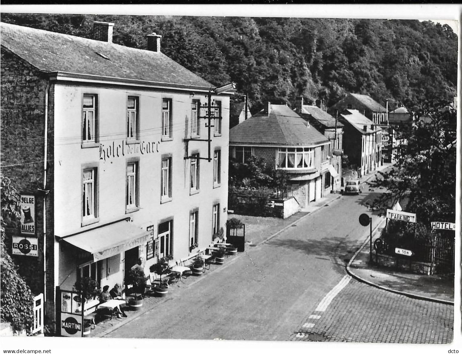 HASTIERE-sur-MEUSE (Belg) Hôtel De La Gare Prop. Hasquin-Guislain Ed.  De Mario, Cpm - Hastiere