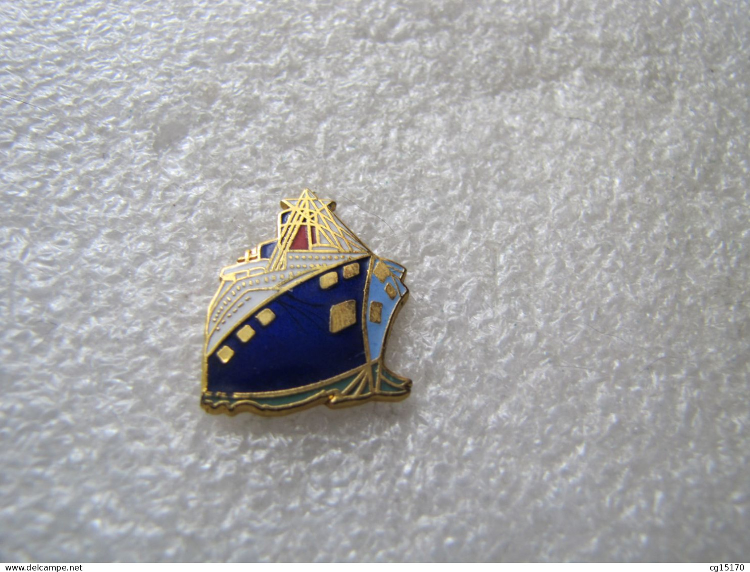 PIN'S    BATEAU  PAQUEBOT   FRANCE  ? Email Grand Feu - Boats