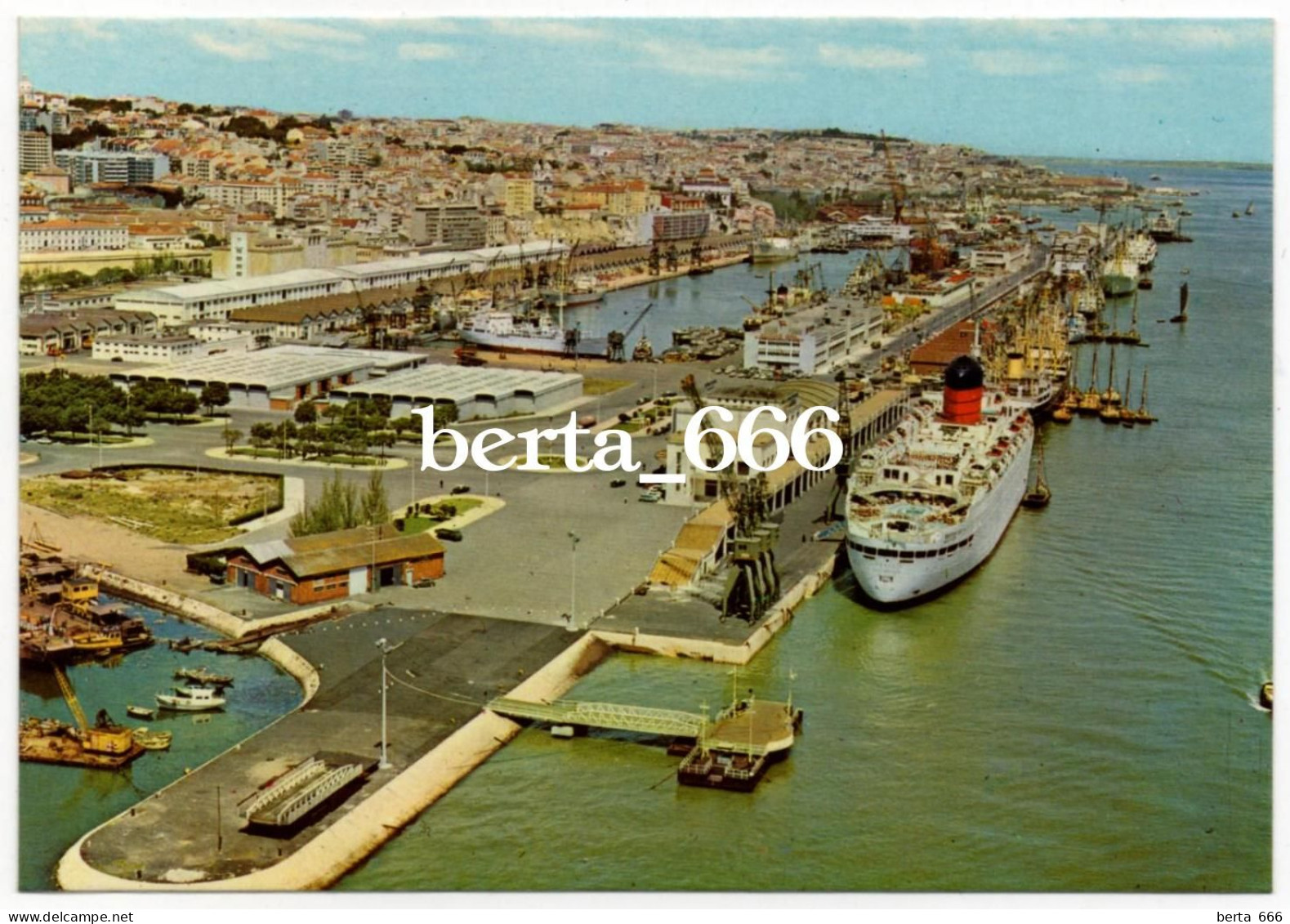 Portugal Porto De Lisboa * Lisbon's Harbour * Port De Lisbonne - Lisboa