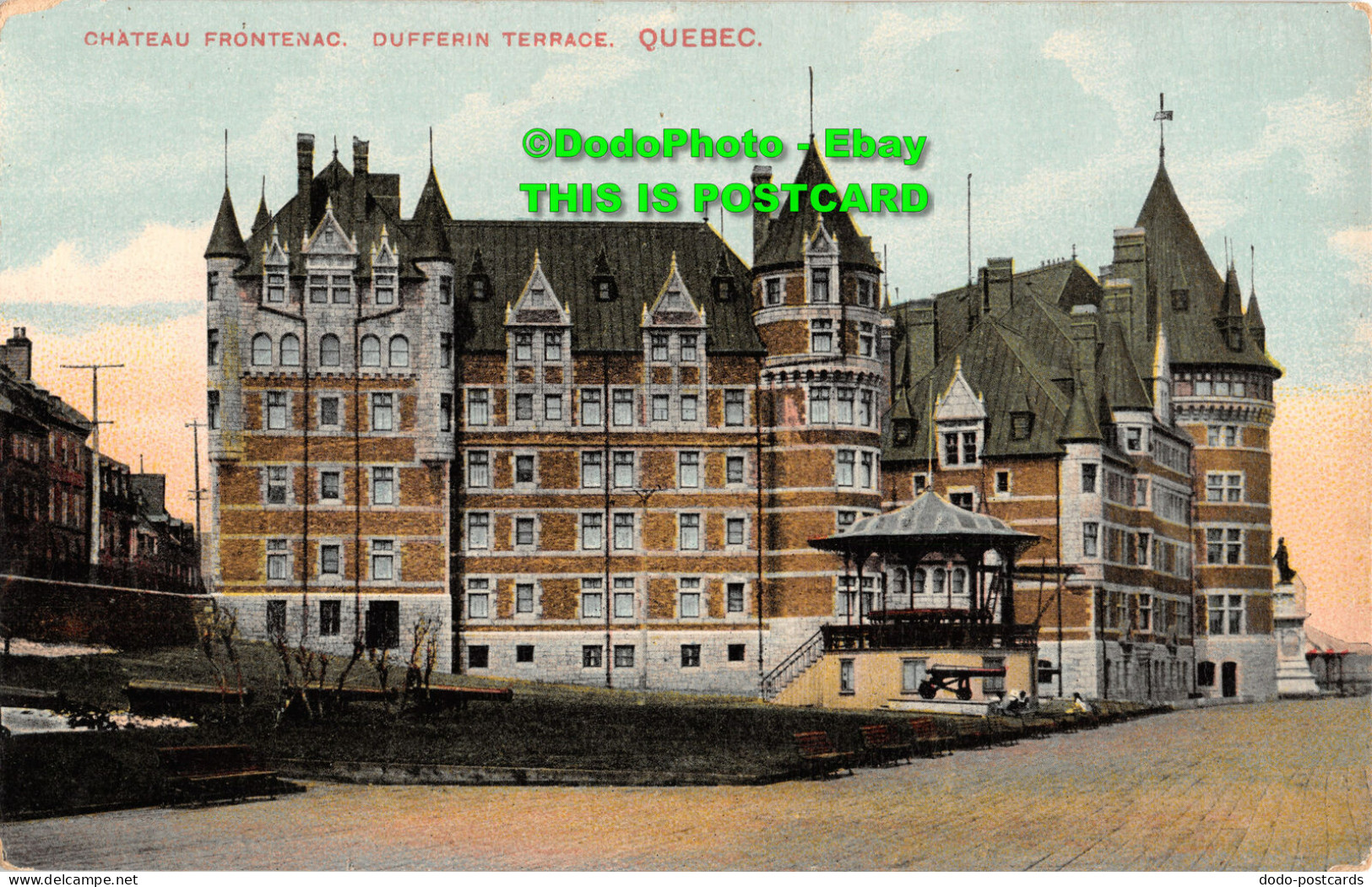 R377112 Quebec. Chateau Frontenac. Dufferin Terrace. Montreal Import Co. No. 202 - Welt
