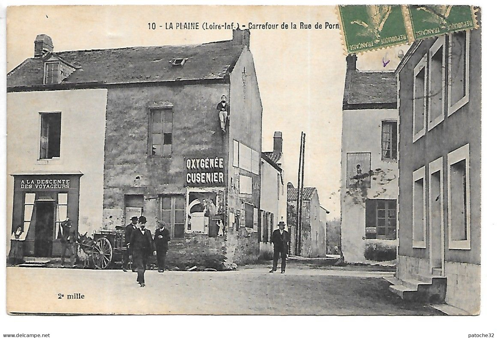 Cpa...La Plaine...(loire-inf)...carrefour De La Rue De Pornic...1910...animé...( Café "a La Descente Des Voyageurs").. - La-Plaine-sur-Mer
