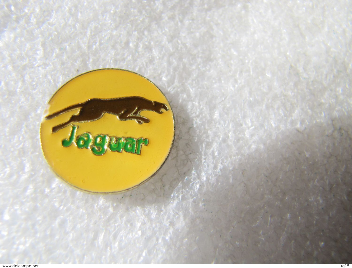 PIN'S   LOGO  JAGUAR - Jaguar