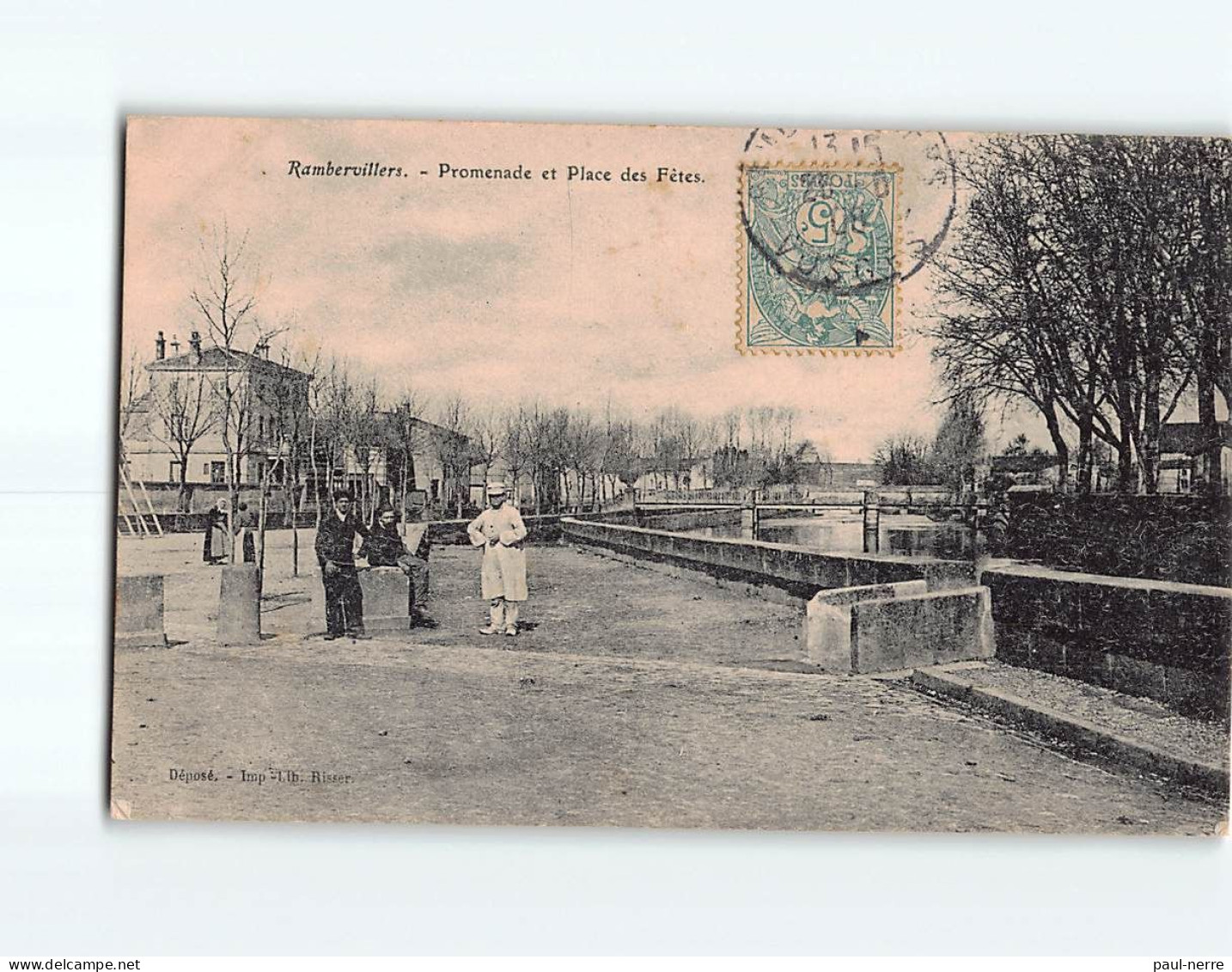 RAMBERVILLERS : Promenade Et Place Des Fêtes - état - Rambervillers