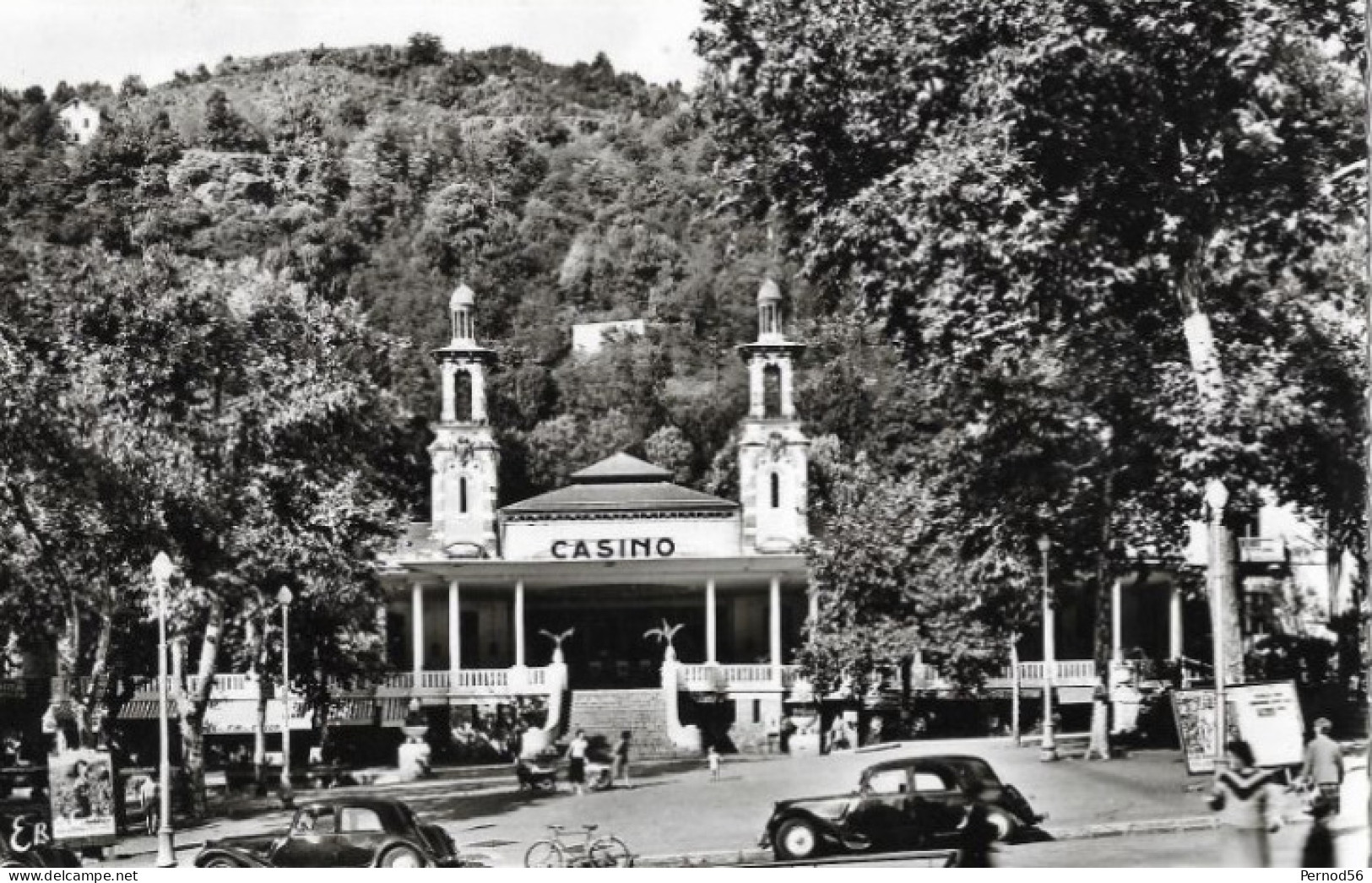 CP  09  ARRIEGE AX     Voitures   CITROEN    TRACTION       CASINO - Ax Les Thermes