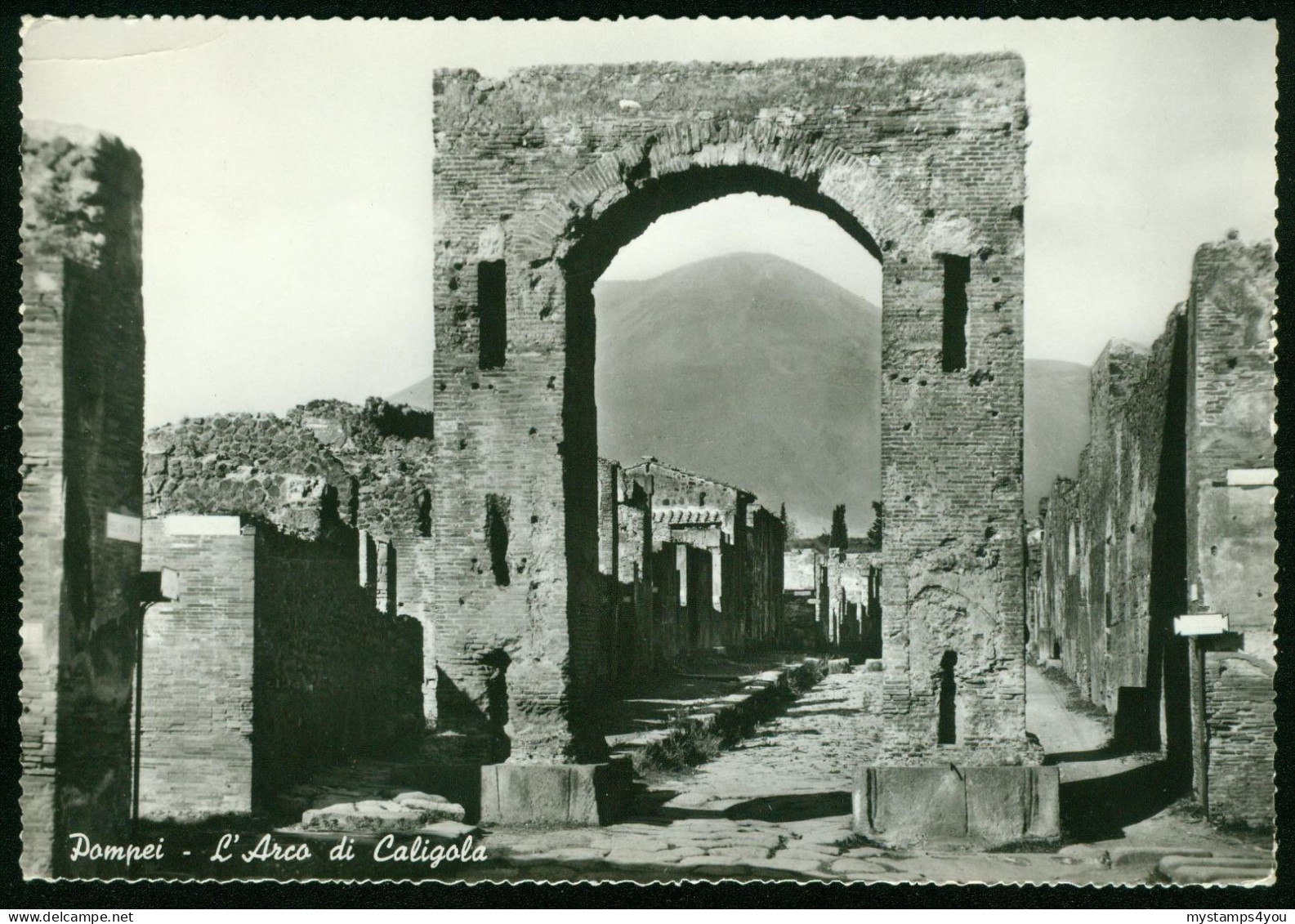 Ak Italy, Pompei | Pompei L'Arco Di Caligola (1963 Sicily, Taormina > Denmark) #ans-2019 - Pompei