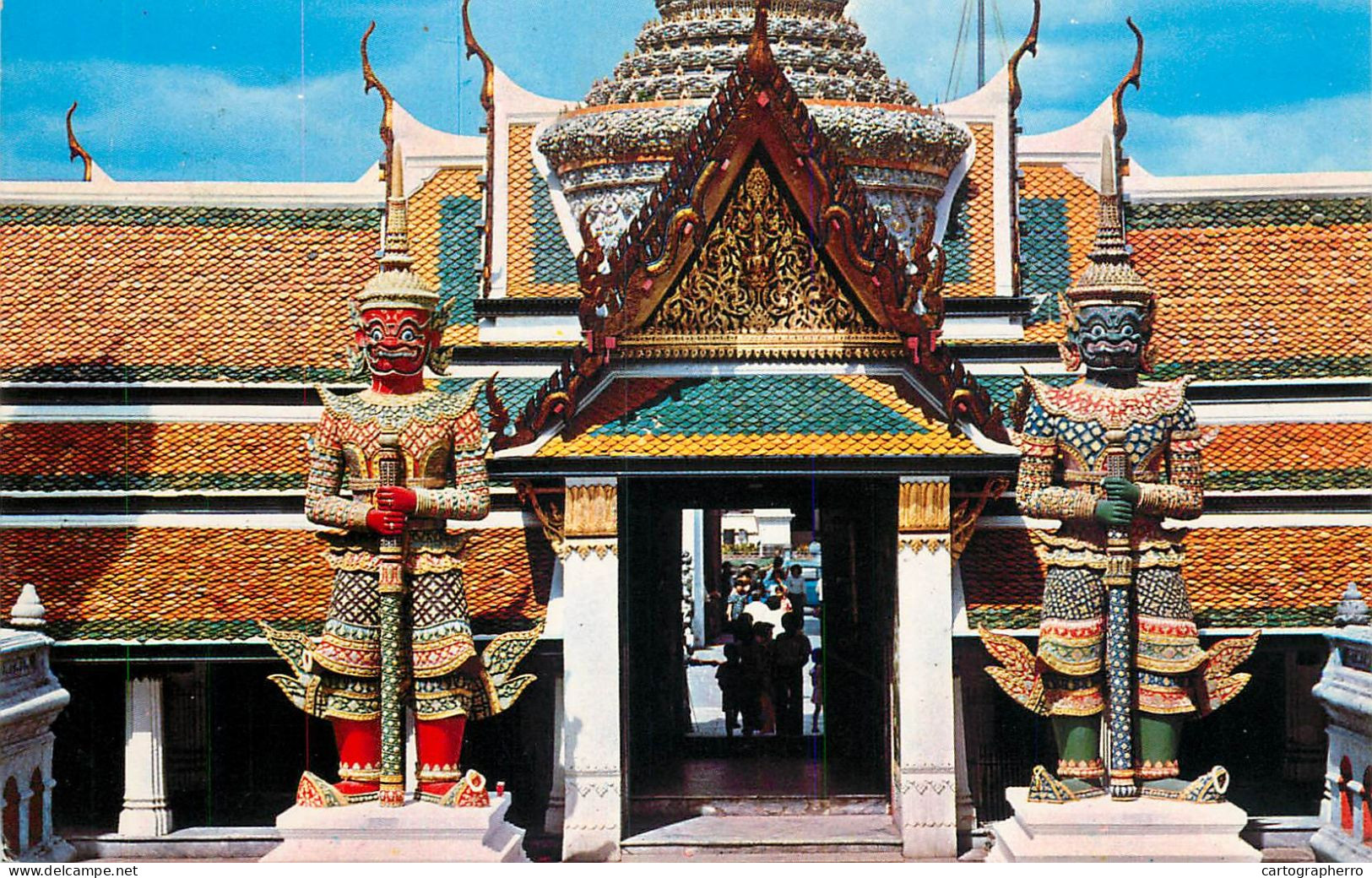 Thailand Bangkok Temple Of Emerald Buddha Giant Masked Gods Guarding The Entrance - Thailand