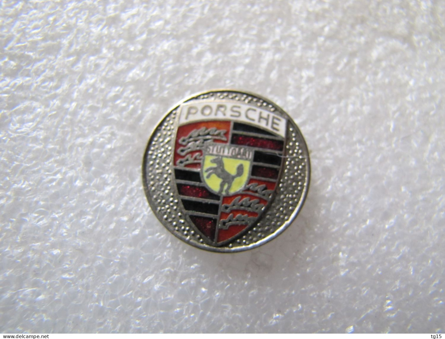 RARE PIN'S   LOGO  PORSCHE   Email Grand Feu  Ø 21 Mm - Porsche