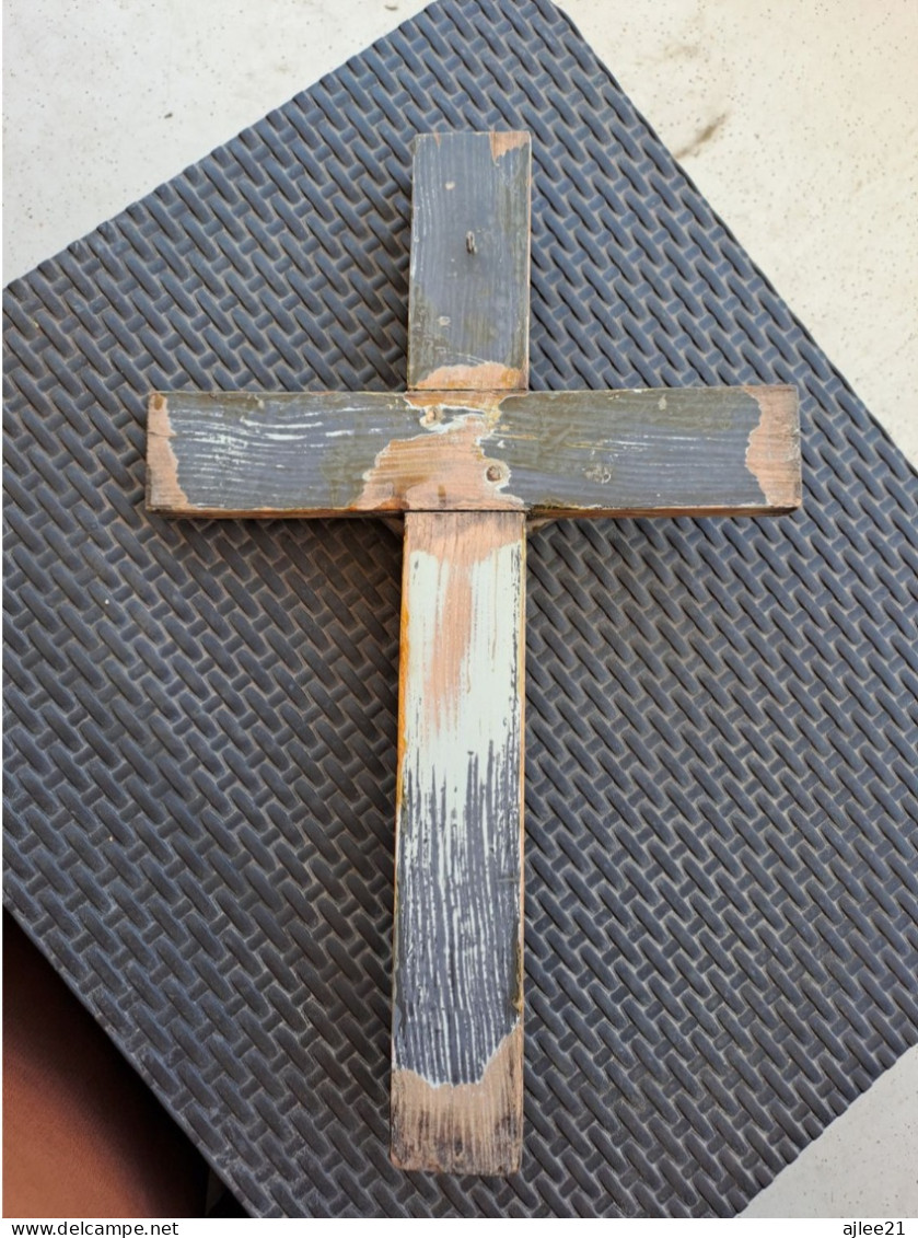 Crucifix. 55 cm X 35 cm.