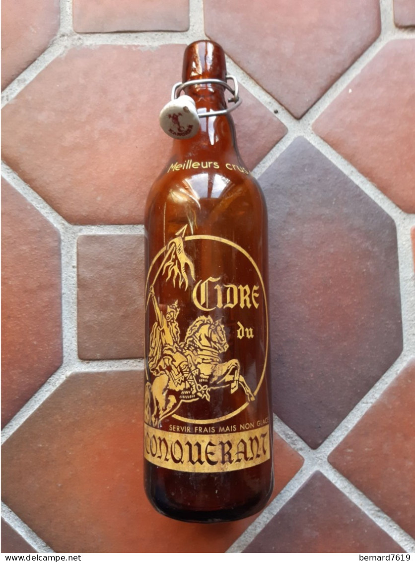 Bouteille De Cidre Doux -  100 Cl  - Cidre Du Conquerant Robert Gavrel 76 Ferrieres En Bray - Autres & Non Classés