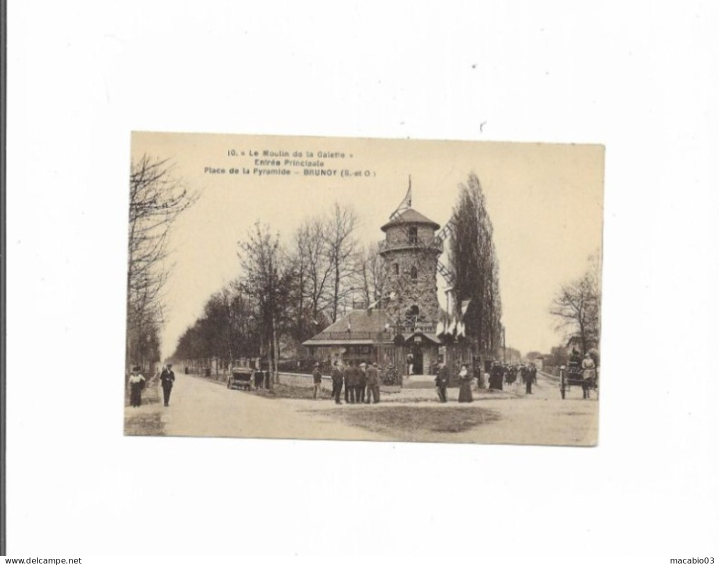 91  Essonne  :  Brunoy  Le Moulin De La Galette  Entrée Principale  Place De La Pyramide   Réf 10451 - Brunoy