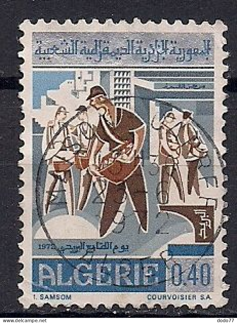 ALGERIE  OBLITERE - Algérie (1962-...)