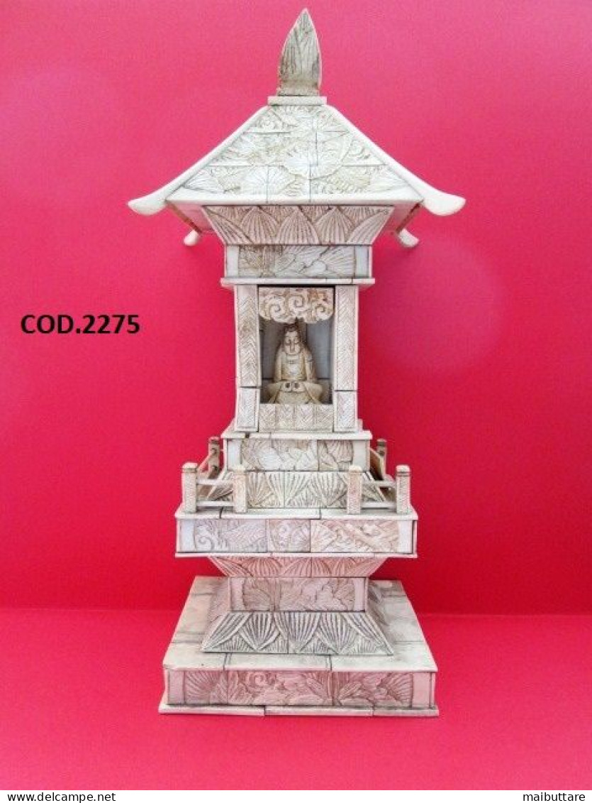 Antica Pagoda Realizzata In Materiale Prezioso Dimensioni H. Cm. 33 Base 13 X 10.5 - Autres & Non Classés