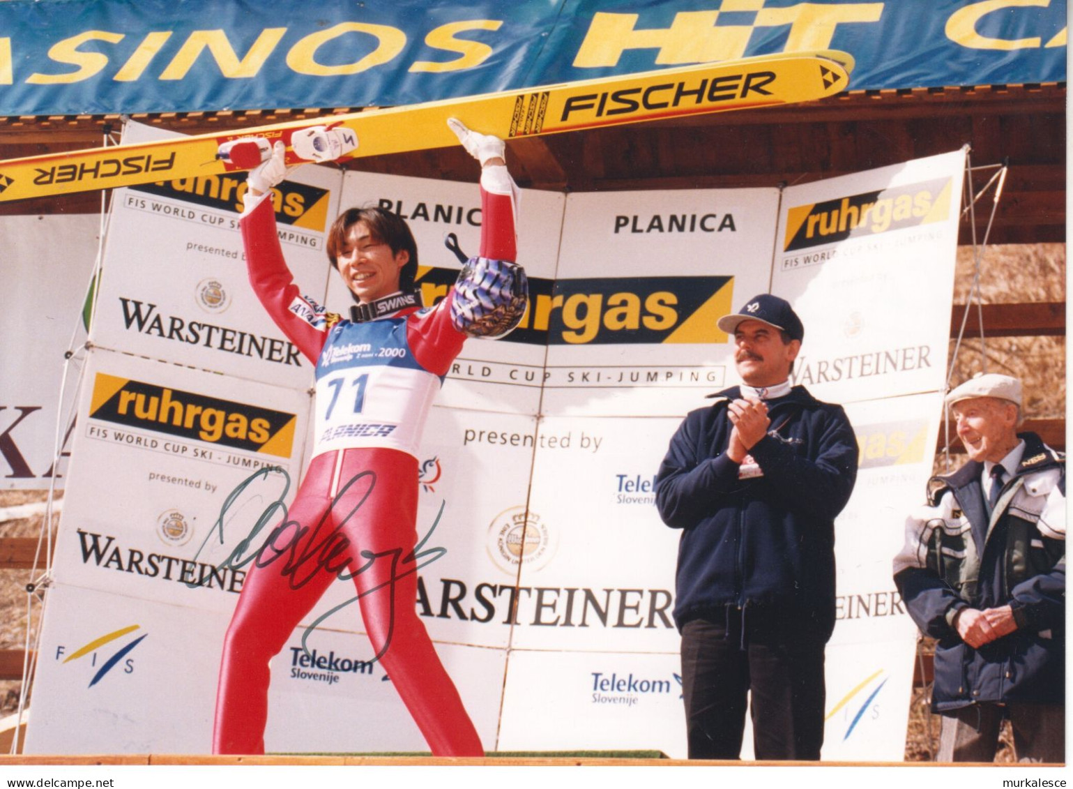 9383  FOTO   18 X 13  CM  -- PLANICA   SKY  JUMPING  JAPAN   Hideharu Miyahira  LEON STUKELJ   AUTOGRAMM - Asie