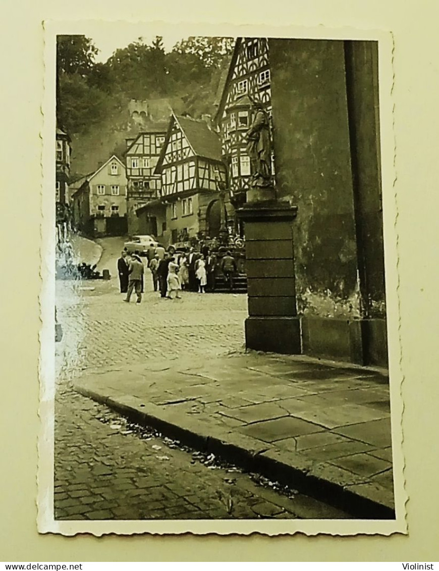 Germany-People On The Square Near The Fountain-Miltenberg - Luoghi