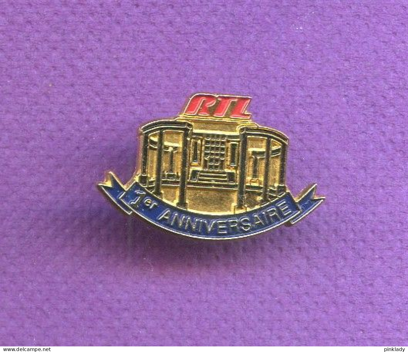 Rare Pins Radio RTL 1 Er Anniversaire Q958 - Mass Media