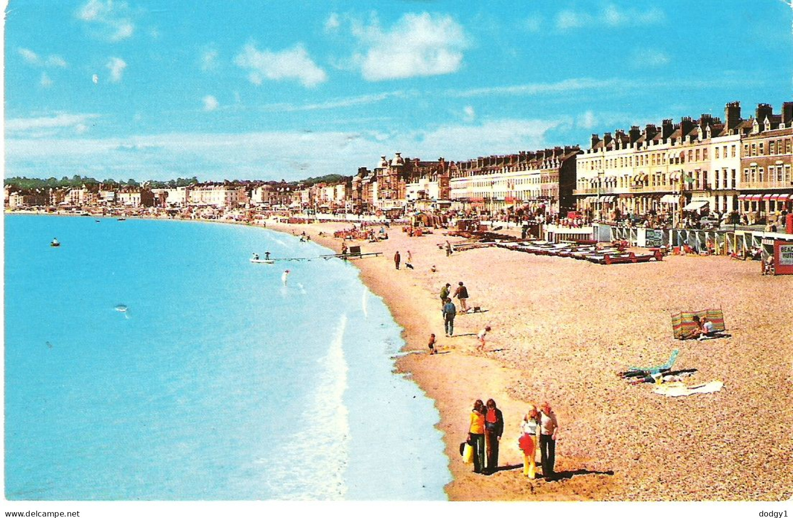 THE BEACH, WEYMOUTH. Circa 1982. USED POSTCARD M7 - Weymouth