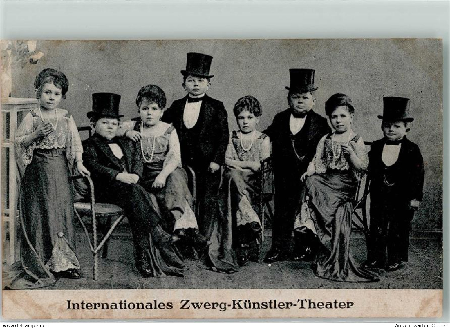 10668403 - Zwerg Kuenstler Theater - Zirkus