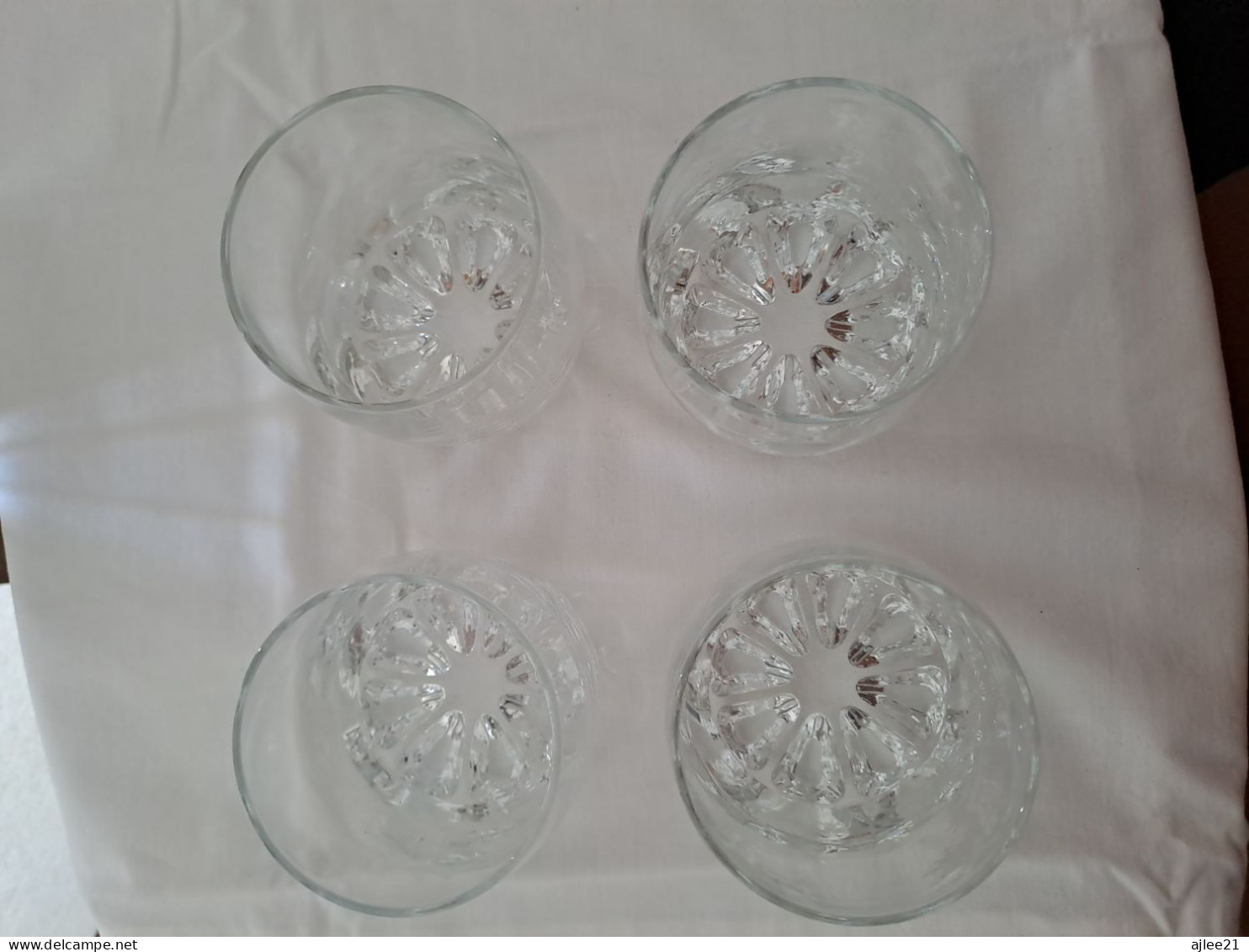 4 Verres À Eau/ Whisky.   En Cristal De Bohème (?).  Sur Le Thème De La Chasse.