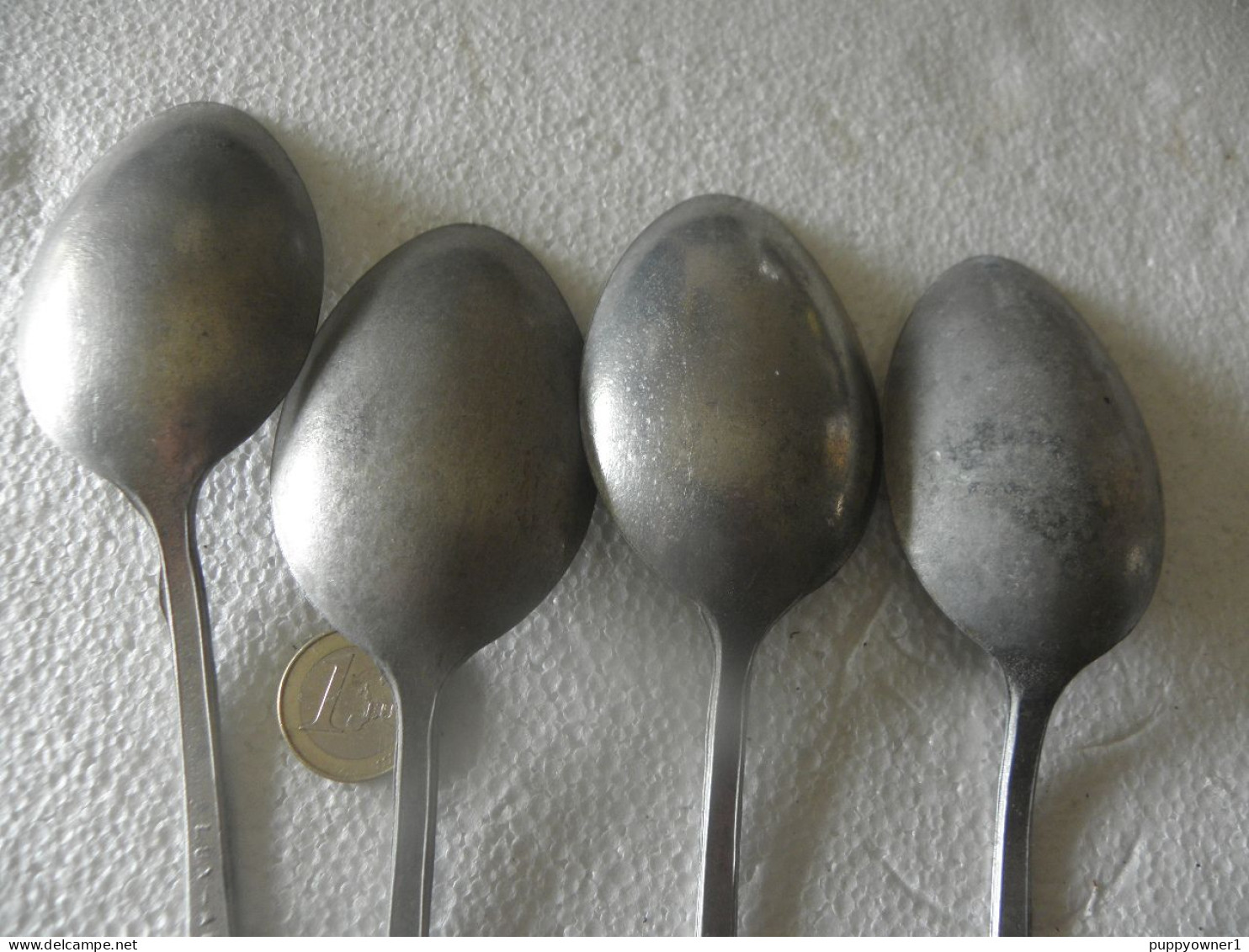 4 Cuillères A Soupe En Aluminium Xix Eme - Spoons