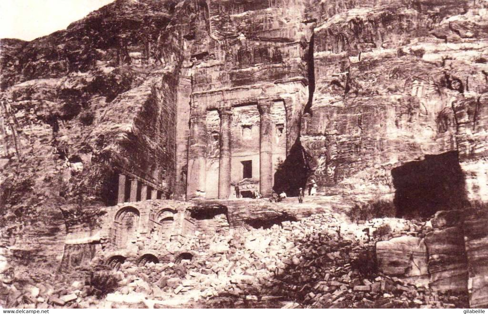 Jordanie -  PETRA - The Urn Temple - Jordanië