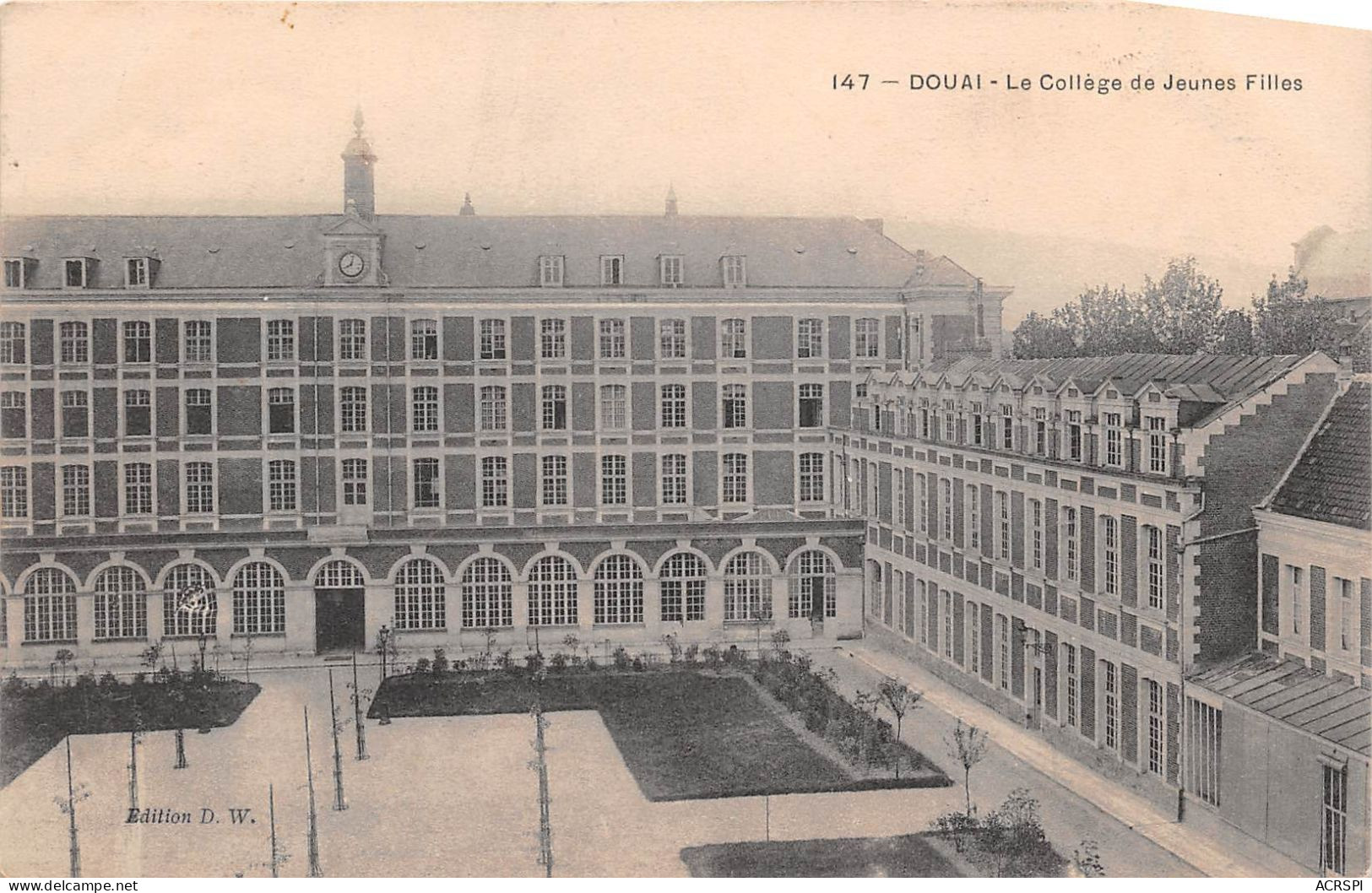 DOUAI Le College De Jeunes Filles 9(scan Recto-verso) MA960 - Douai