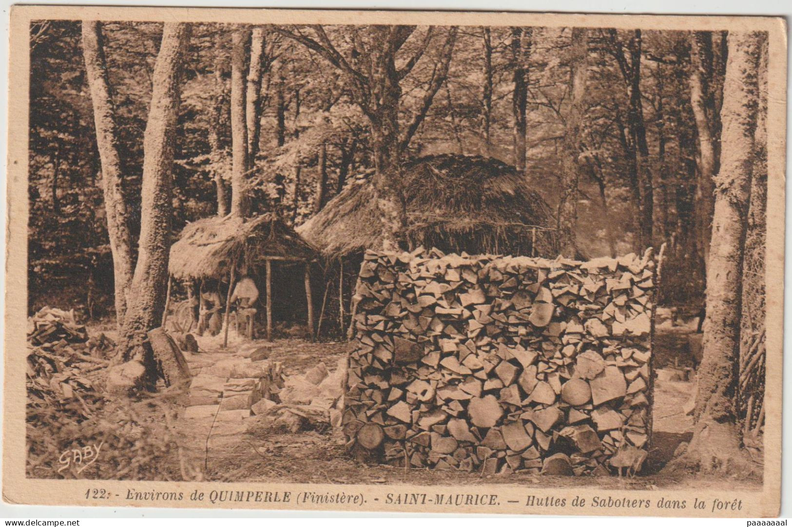 CLOHARS CARNOET SAINT MAURICE QUIMPERLE  HUTTES DE SABOTIERS DANS LA FORET - Clohars-Carnoët