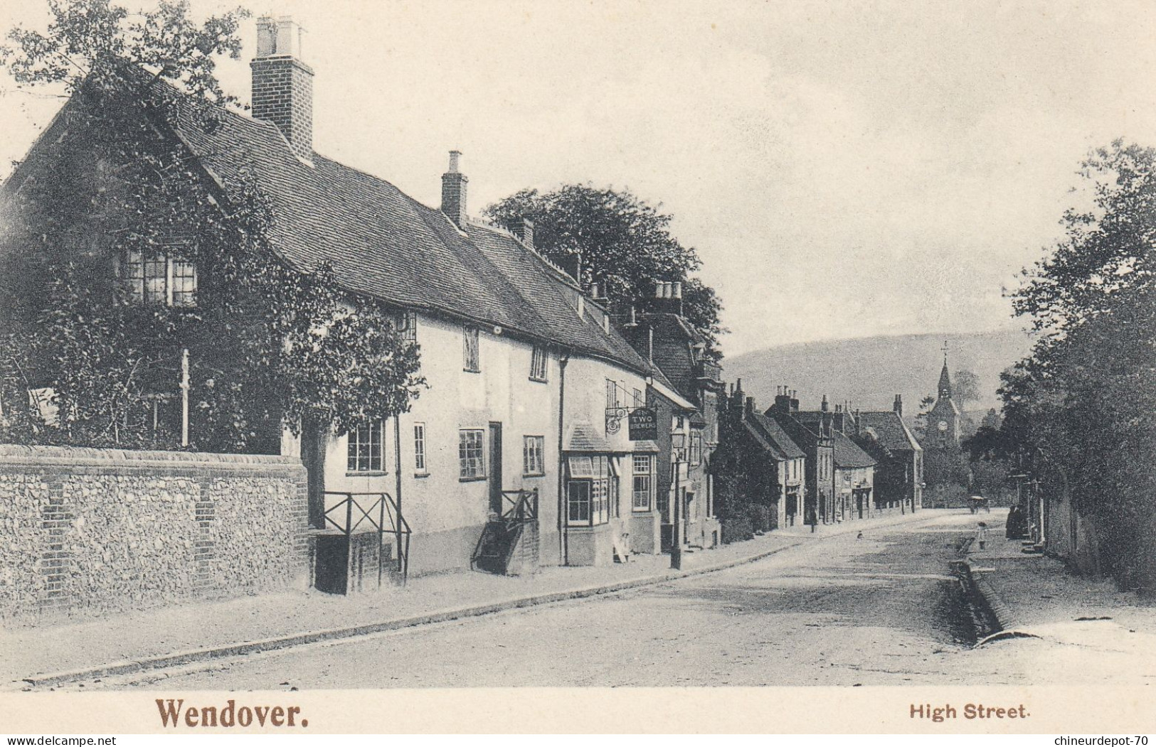 Wendover  High Street - Buckinghamshire