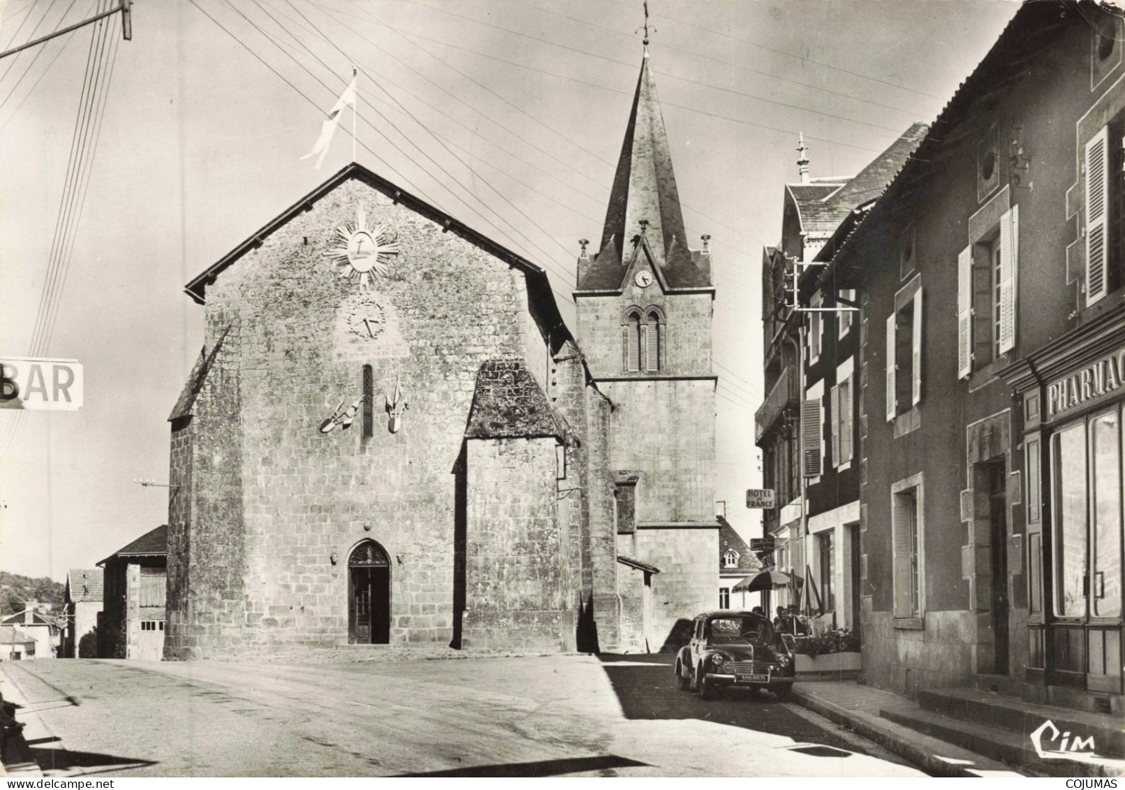 87 - AMBAZAC _S28054_ Place De L'Eglise - Pharmacie - COMBIER - CPSM 15x10 Cm - Ambazac