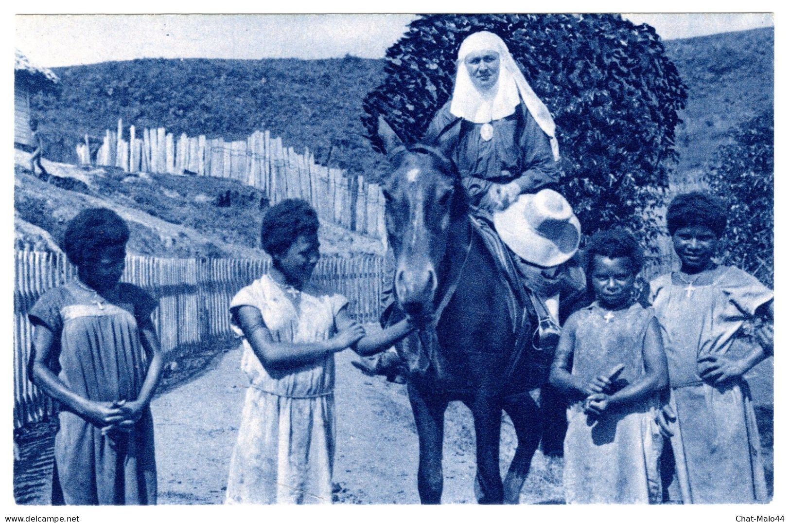 Missions D'Océanie. Religieuse En Tournée. Carte Postale. Edition De La Propagation De La Foi, Lyon - Autres & Non Classés