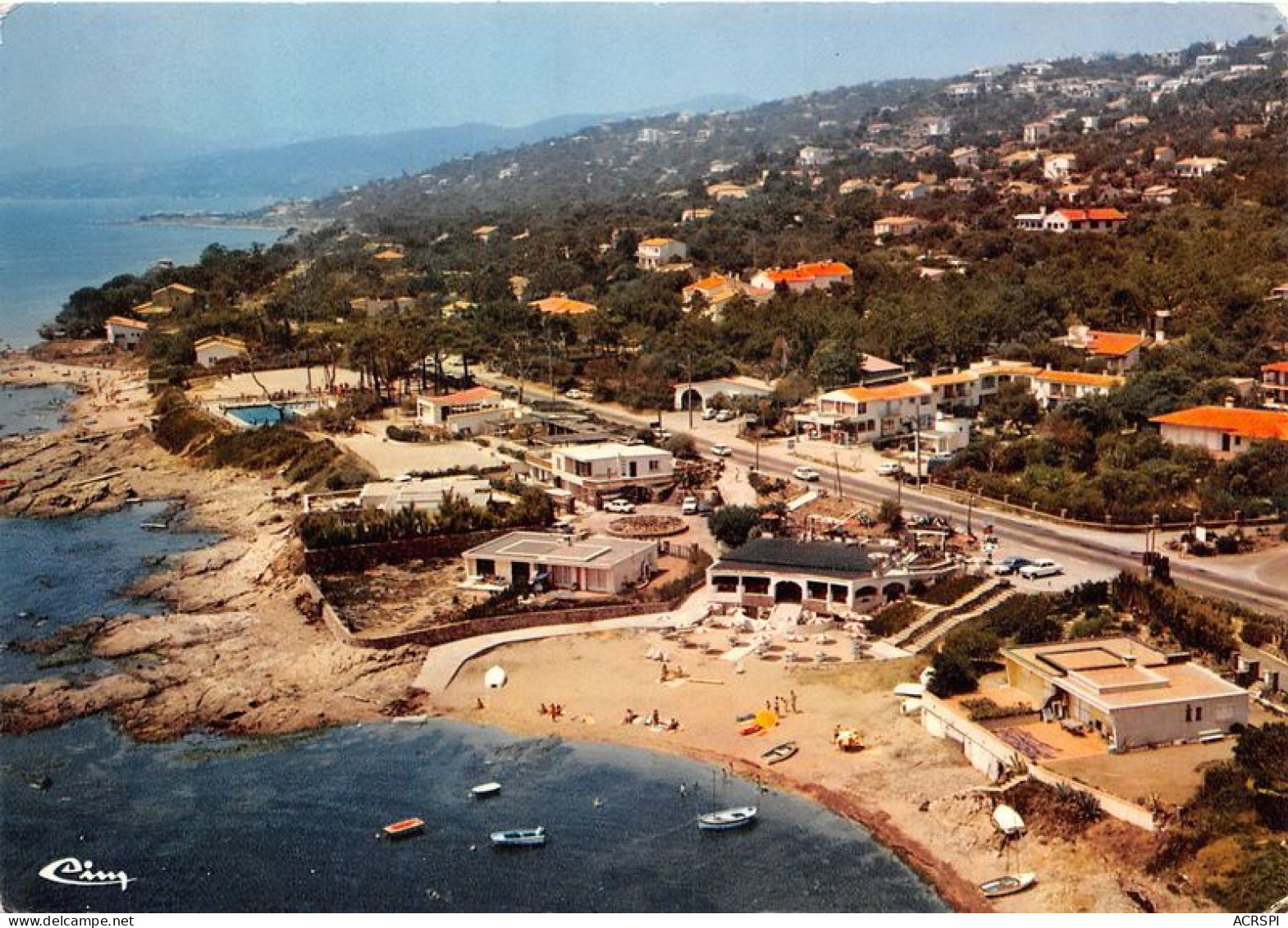 LES ISSAMBRES Vue Panoramique Aerienne La Piscine Du Touring Club 26(scan Recto-verso) MA1009 - Les Issambres