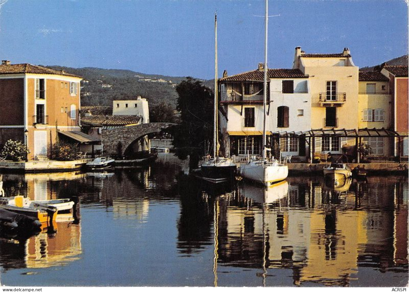 PORT GRIMAUD Reflets Matinaux Dans Le Canal Du Nord 21(scan Recto-verso) MA1021 - Port Grimaud