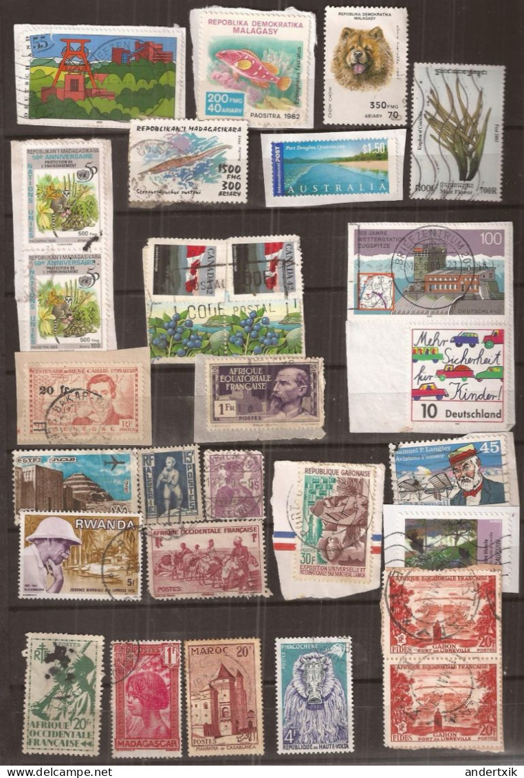 (CZ 738) WW, 138 Stamps (5 Scans) - Colecciones (sin álbumes)