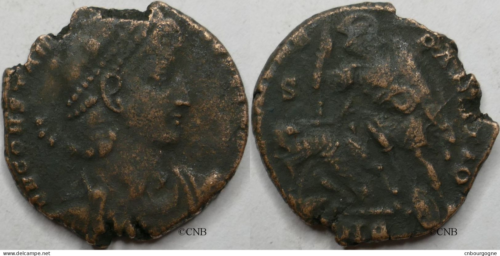 Empire Romain - Constance II - Maiorina AE2 - TB+ - Rom0345 - The Christian Empire (307 AD Tot 363 AD)