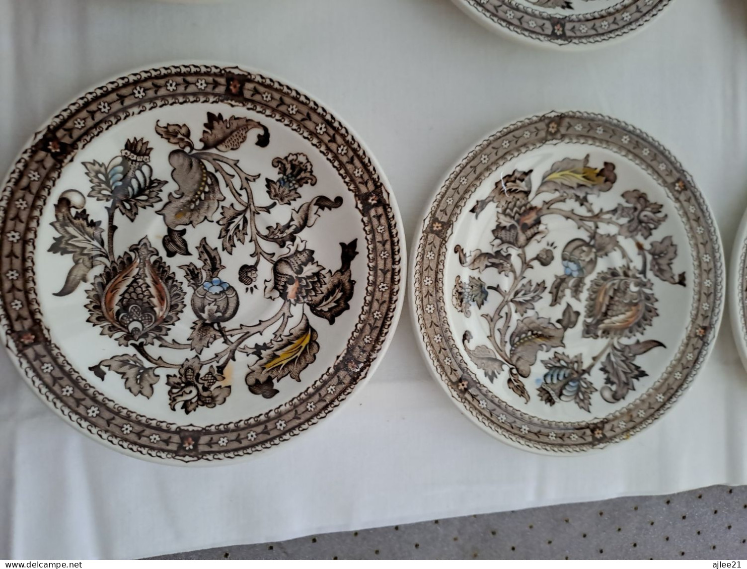 9 Assiettes Jacobean. Ridgway Ironstone. - Plates