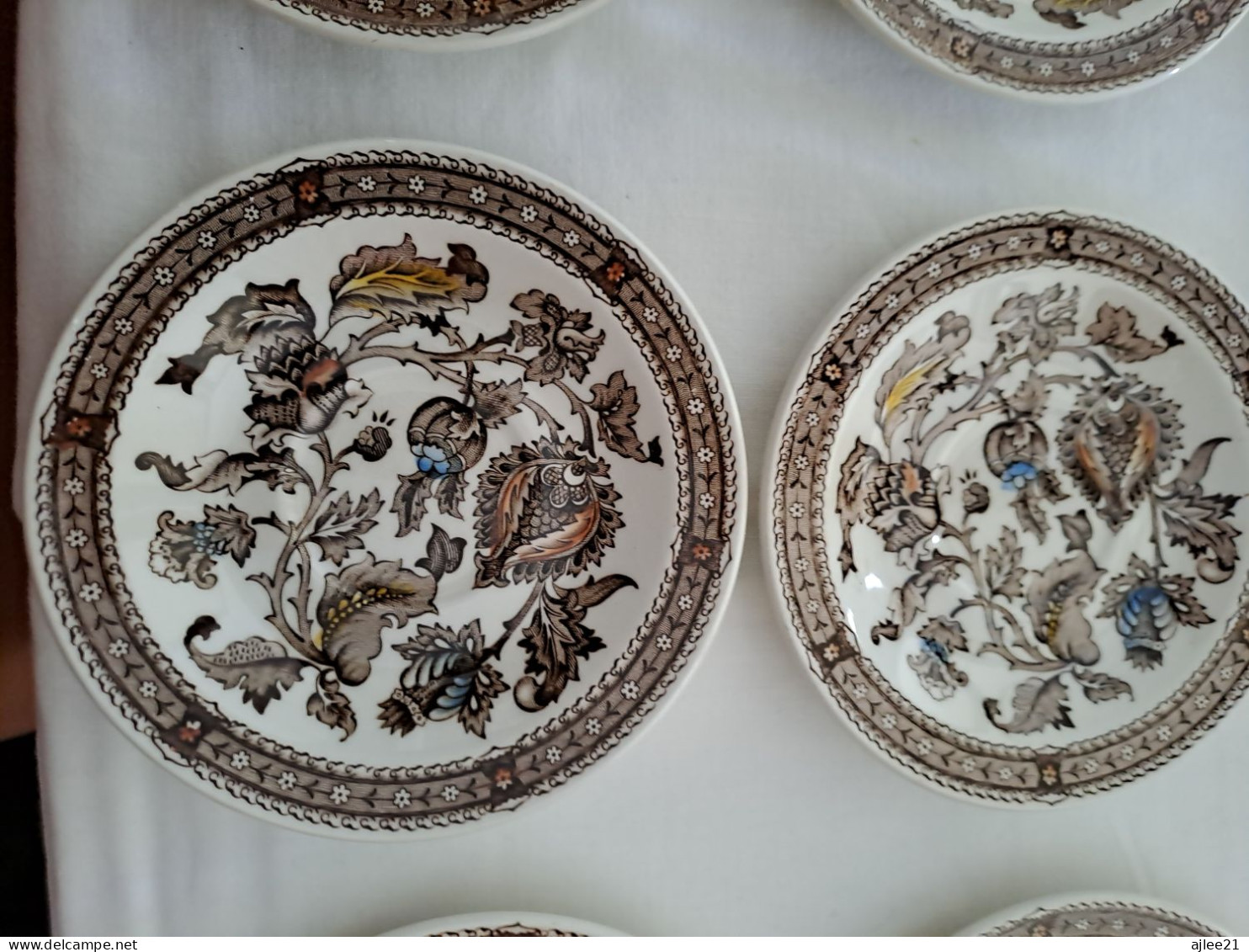 9 Assiettes Jacobean. Ridgway Ironstone. - Plates