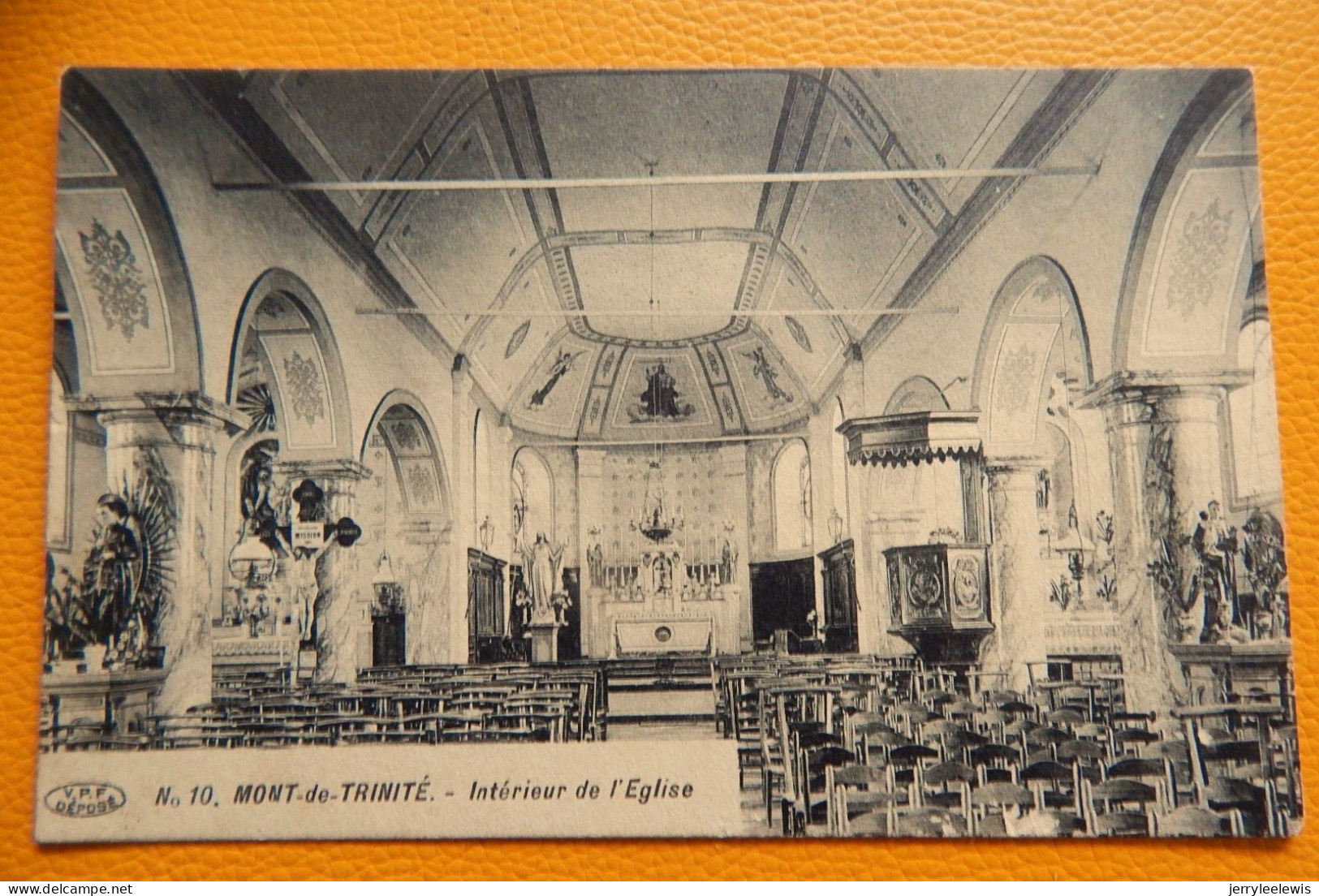 MONT-de-TRINITE  - TOURNAI  - Intérieur De L'Eglise  -  1914 - Tournai