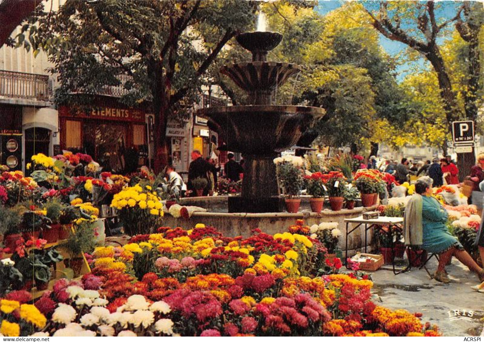 GRASSE La Place Aux Aires Sa Fontaine Son Marche Aux Fleurs 7(scan Recto-verso) MA1151 - Grasse