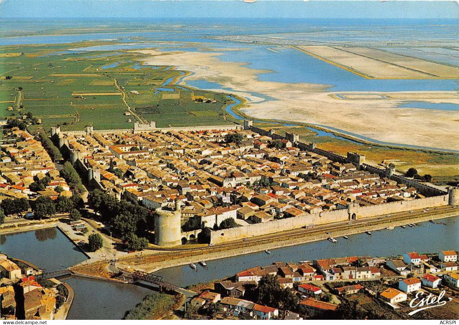 AIGUES MORTES Vue Aerienne De La Ville Fondee Au XIIIe Siecle Par Saint Louis 2(scan Recto-verso) MA1173 - Aigues-Mortes