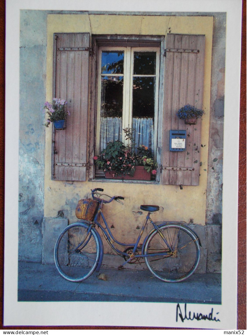 PHOTOGRAPHE - ALESSANDRI - L'Amour Au Rendez-vous. (vélo) - Andere & Zonder Classificatie