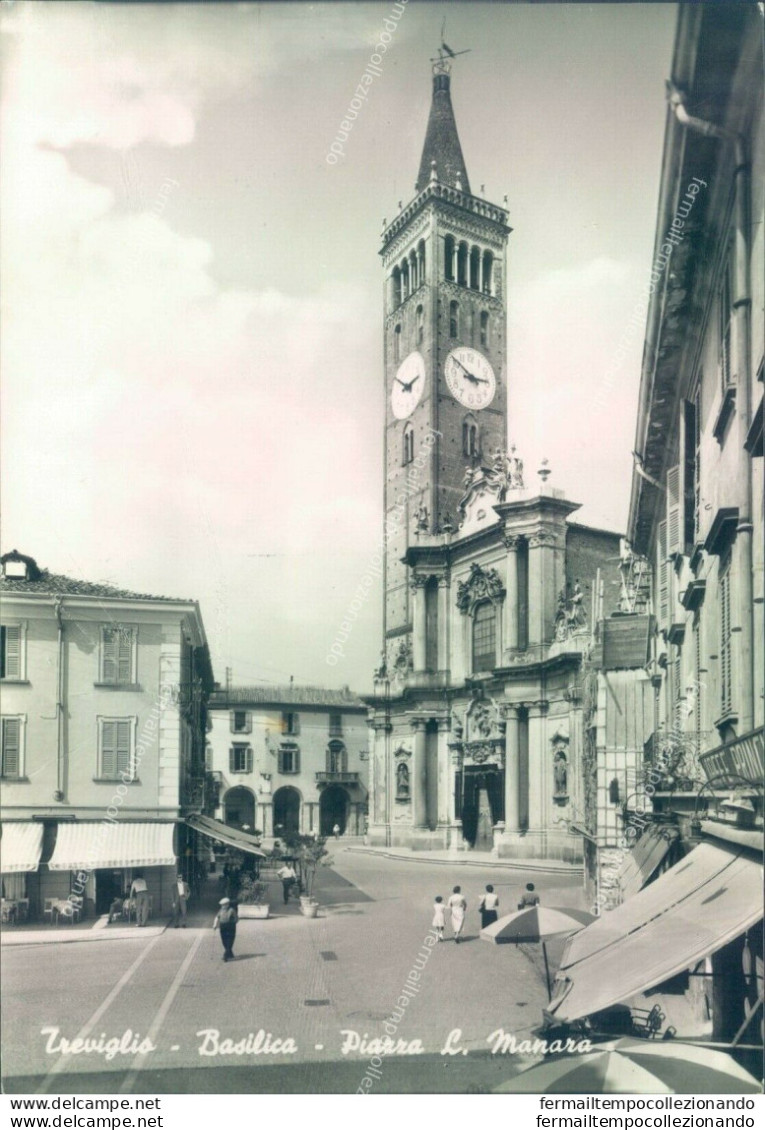 L329 Cartolina Treviglio Basilica Piazza La Manara Provincia Di Bergamo - Bergamo