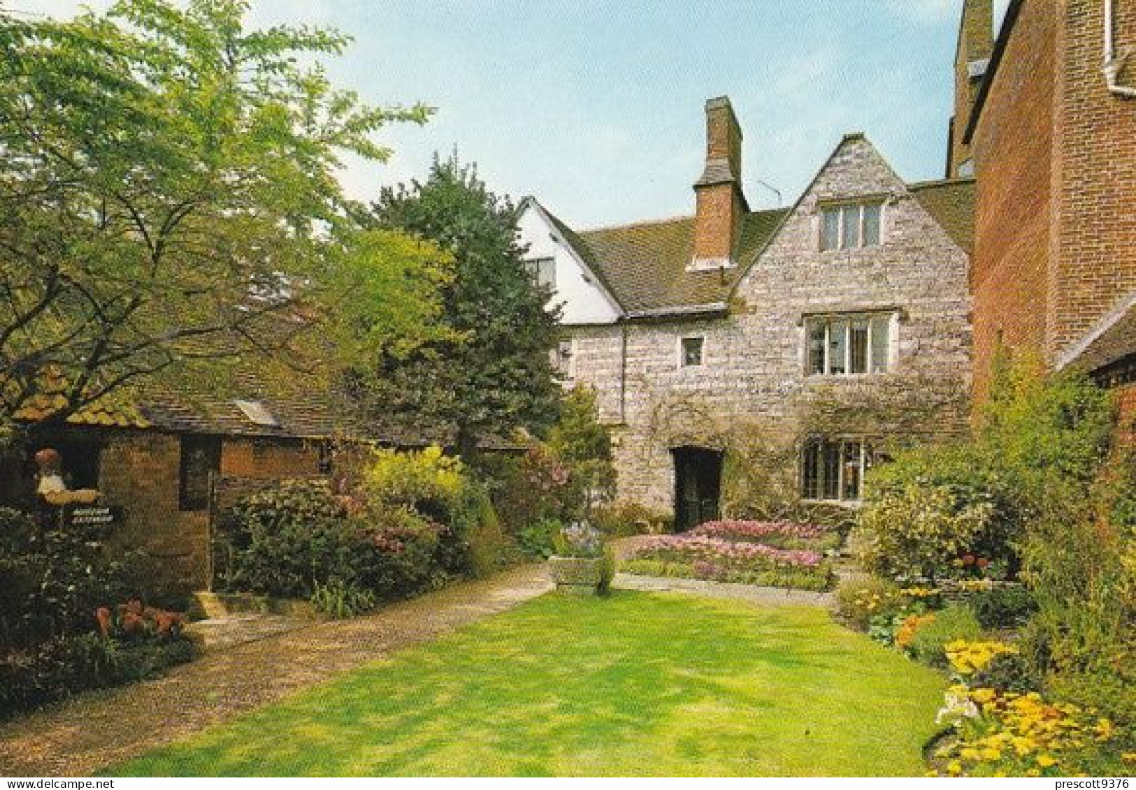 Priest House Museum, Wimborne - Dorset - Unused Postcard - Dor2 - Otros & Sin Clasificación