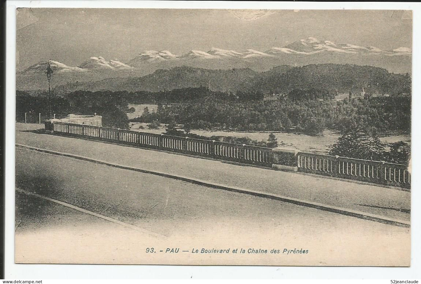 Le Boulevard Et La Chaîne Des Pyrénées   1911    N° 93 - Pau