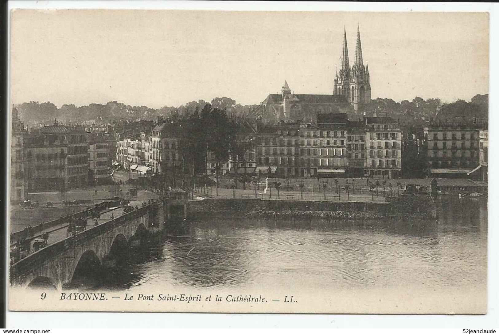 Le Pont Saint Esprit Et La Cathédrale   1910-20    N° 9 - Bayonne