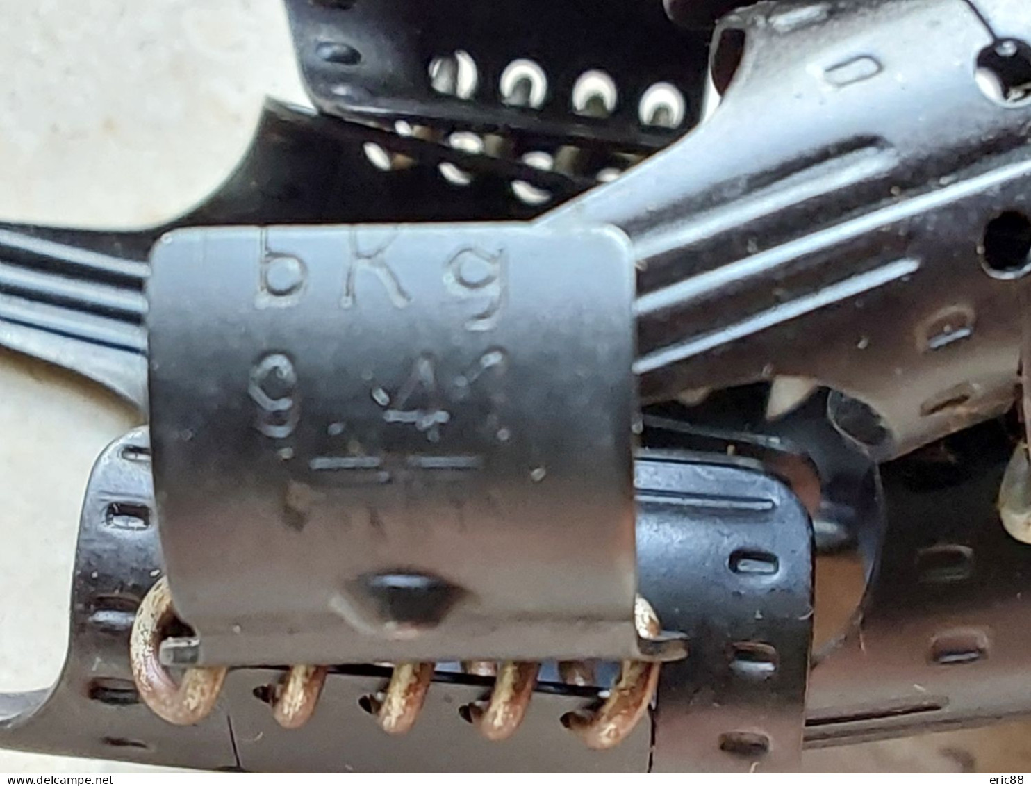 Bande MG 50 Coups Ww2 Neuve De Stock Datée 9 .41 - Armas De Colección