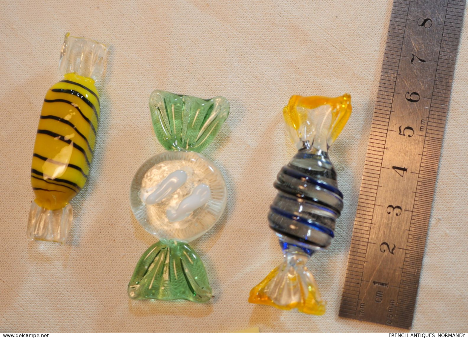 Lot de 7 bonbons Murano en verre soufflé et torsadé - ref BX24MUR002