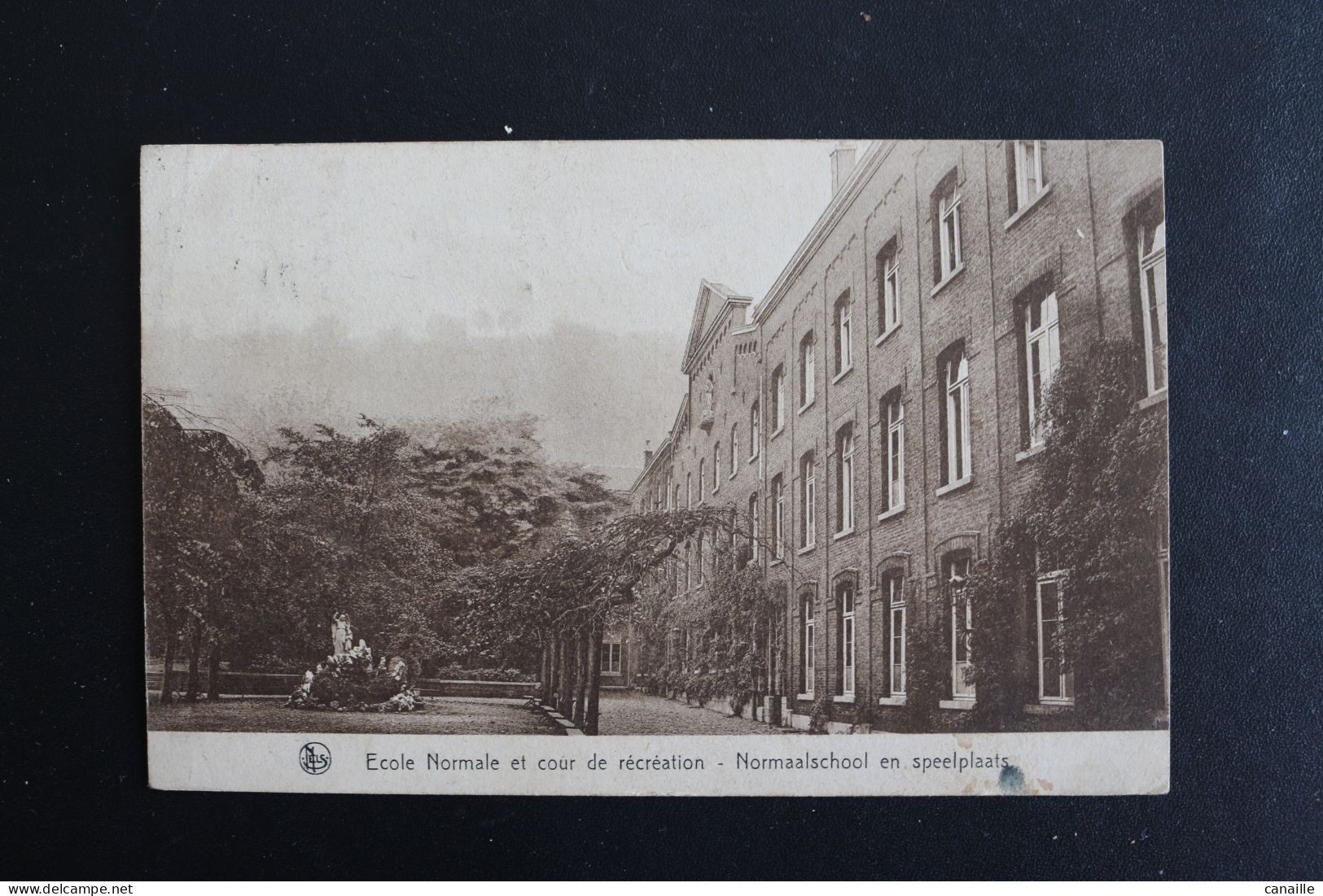 S-C-58 / Liège - Congrégation Des Filles De La Croix 49,rue Hors-Château - Cour De Récréation  /  1922 - Limbourg